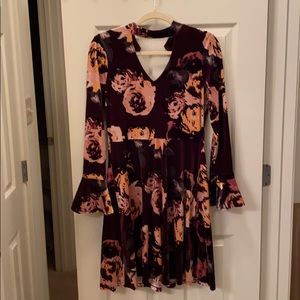 Ivanka Trump bell long sleeves velour floral dress